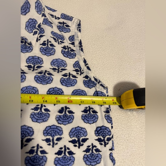 Pink Pineapple Sconset Block Print Dress Sleeveless (Blue) size M - Picture 9 of 11